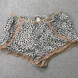 Victoria's Secret Leopard Print Lace Trim Sleep Shorts Women's M Lounge‎ Pajama